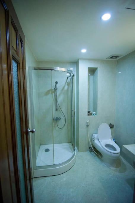 123 Apartment In Bui Vien Street, District 1 Ho Şi Min Dış mekan fotoğraf